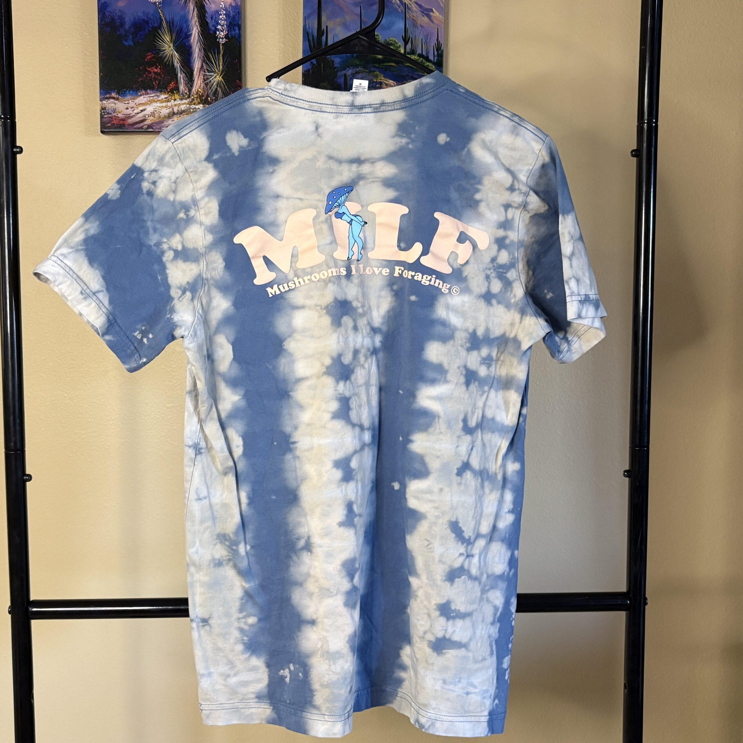 MILF T-Shirt, Size: Medium, Design: Accordion